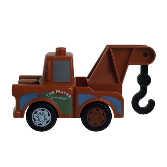 Lego Duplo Disney Pixar Tow Mater Truck w/Hook & Garage Sign - Picture 2 of 8
